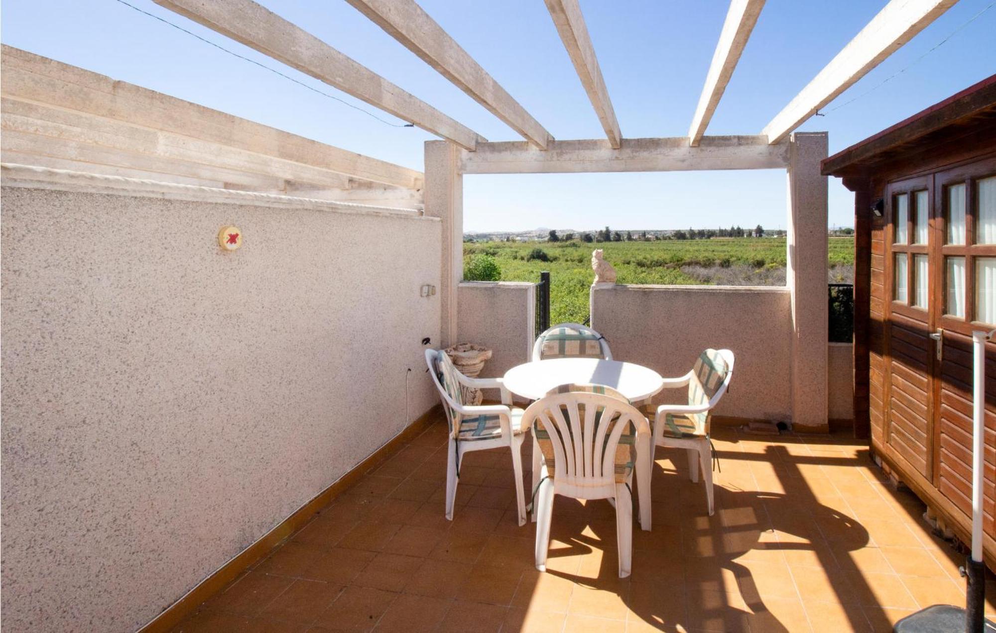 Cozy Apartment In Guardamar Del Segura Eksteriør billede